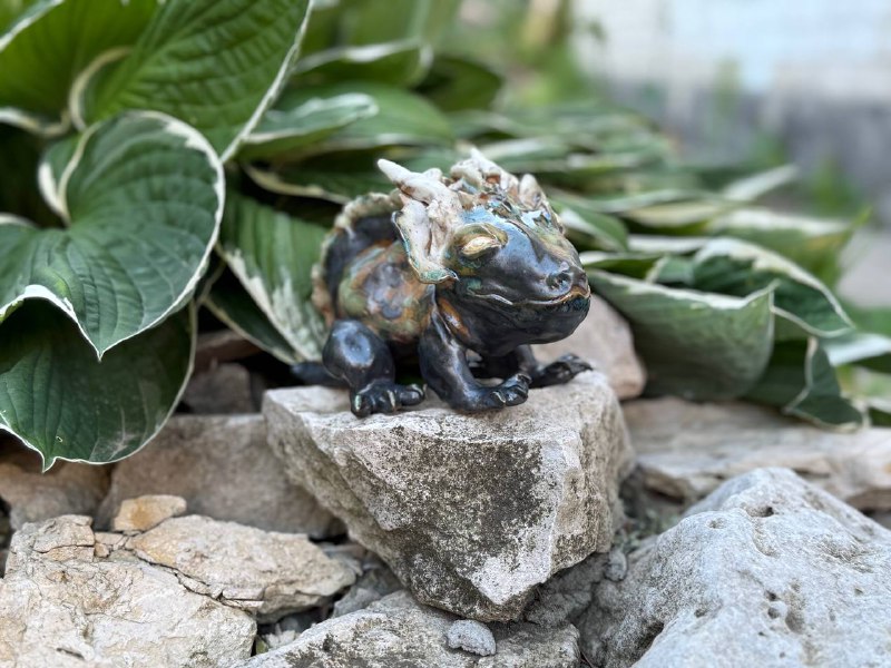 Скульптура «Obsidian Dragon»